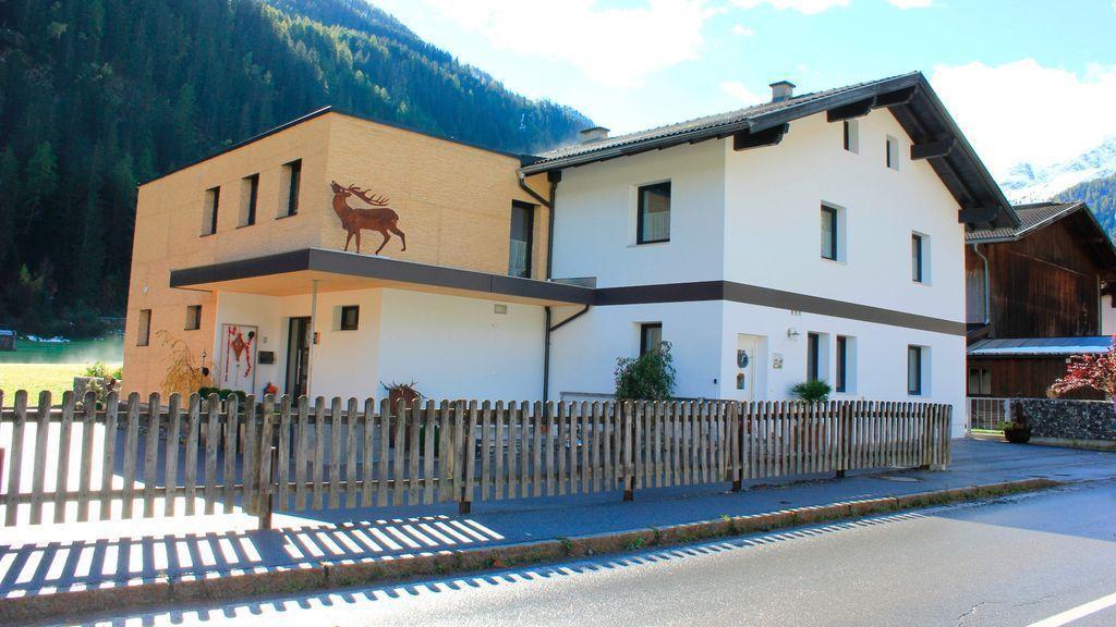 Haus Alpenglueck Daire Kaunertal Dış mekan fotoğraf